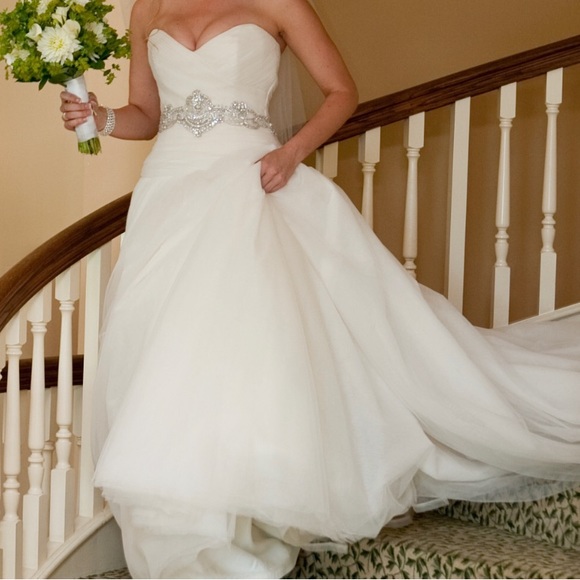 2010 Kenneth Pool size 12 for sale, bustles as shown (fits more like an 8/10) - Picture 6 of 13